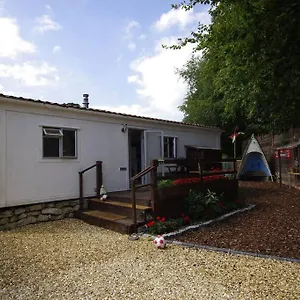 https://rocketss-retreat.tophotelsbath.com